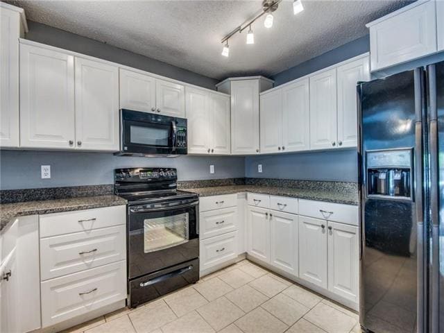 Building Photo - 1420 Golden Gate Dr
