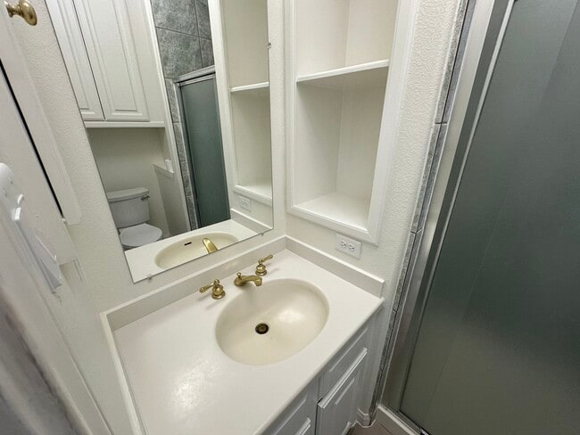 Building Photo - 7811 Helmers St