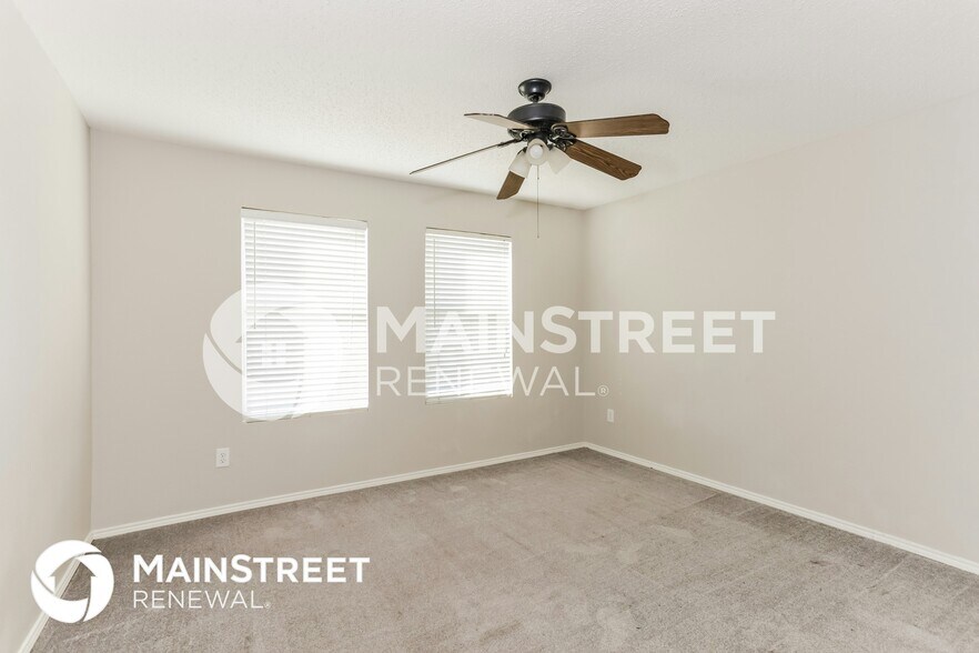 Building Photo - 8733 Stonebriar Ln