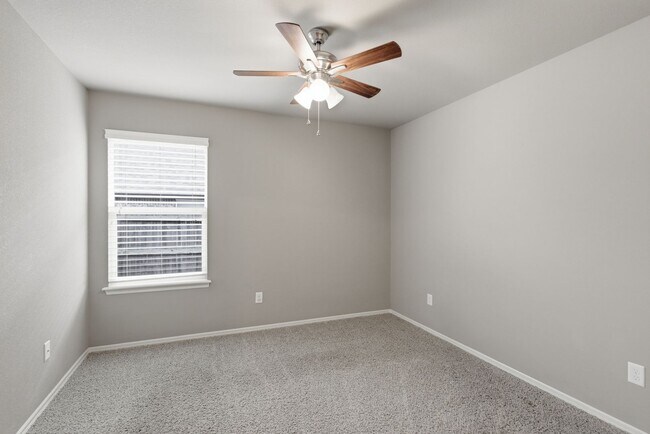 Building Photo - Well Maintained 3-bedroom, 2-bath Home in Desirable Bixby Schools North of River