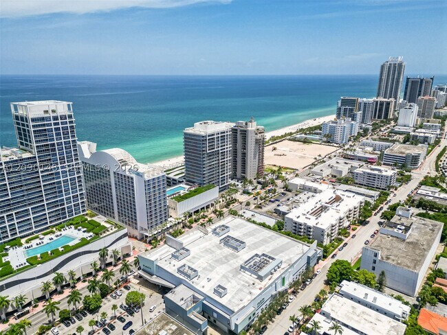 Building Photo - 6801 Collins Ave