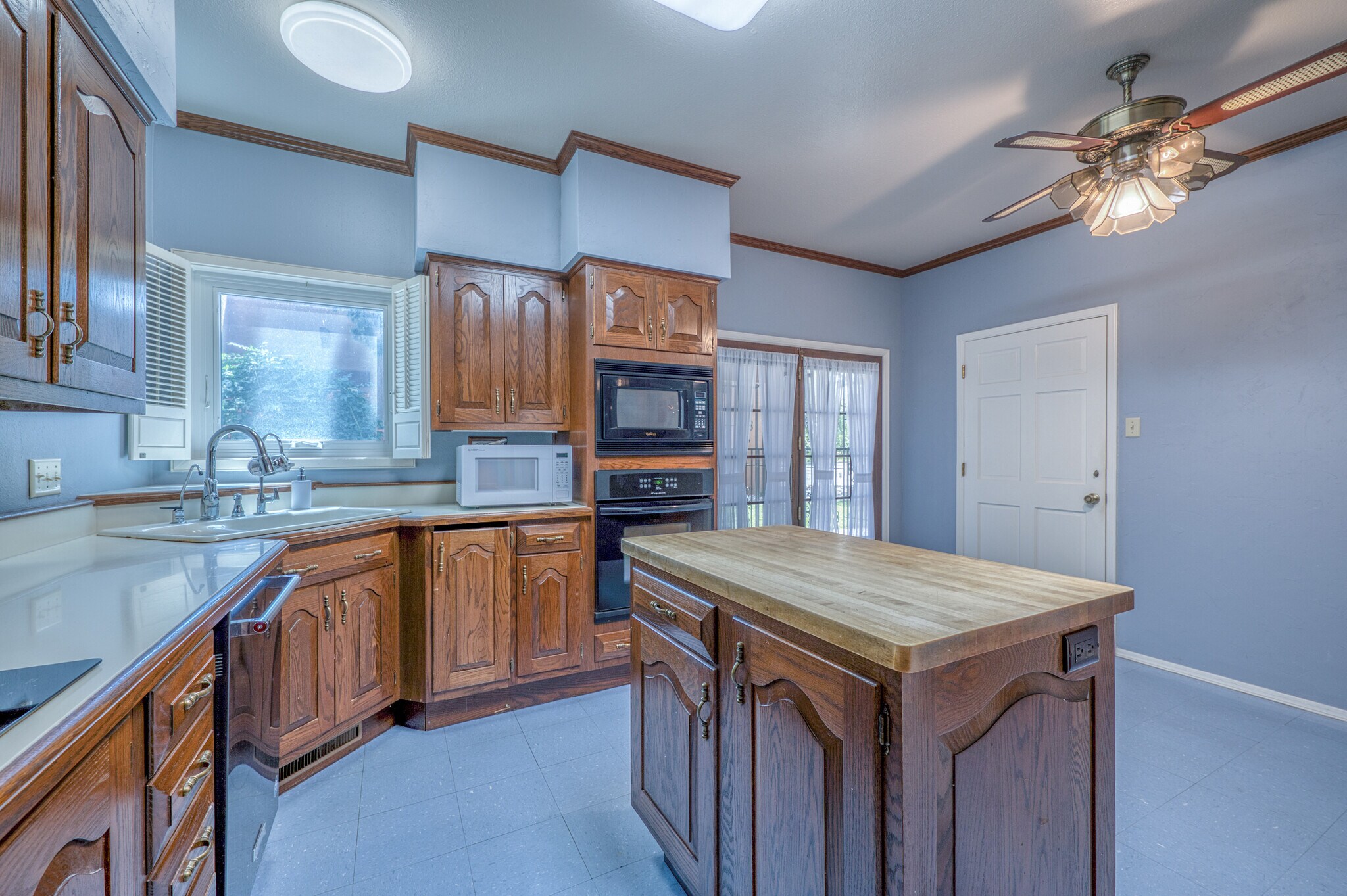 Building Photo - 2611 N Kentucky Ave