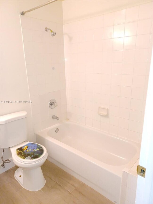 Building Photo - 2134 Cleveland St