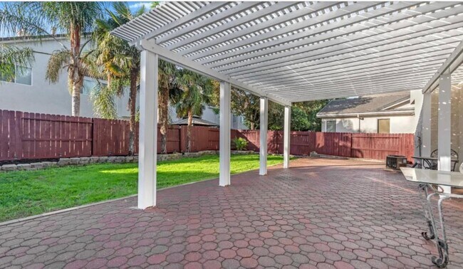 Building Photo - 9412 Viridian Way