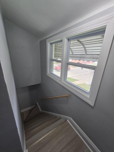 Building Photo - 11005 Dodge Ave