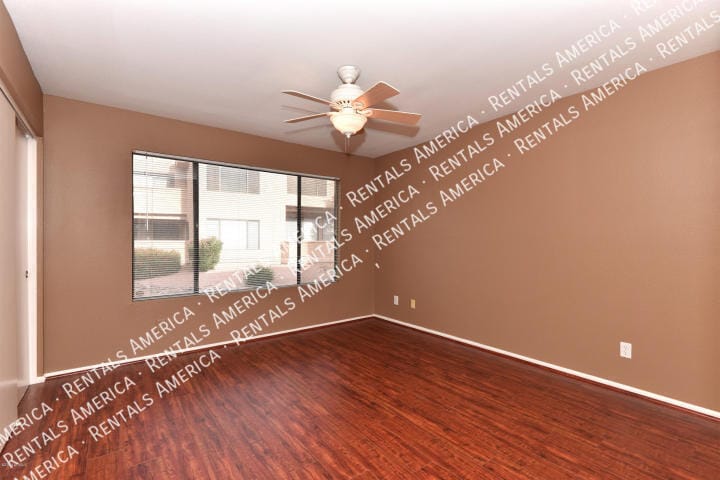 Building Photo - 10115 E Mountain View Rd