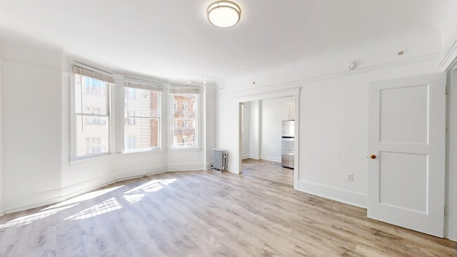 Building Photo - 522 Geary St