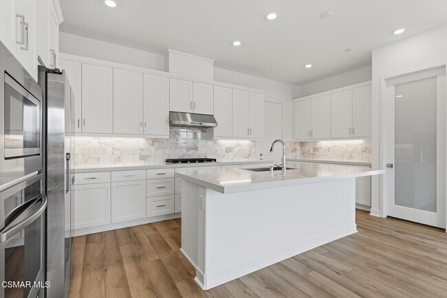 Building Photo - 24582 Camino Canoa