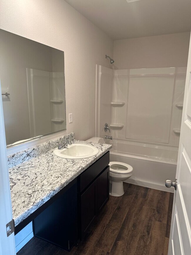 Building Photo - NOW PRELEASING!  Three Bedroom | Two Bath Home in Broken Arrow