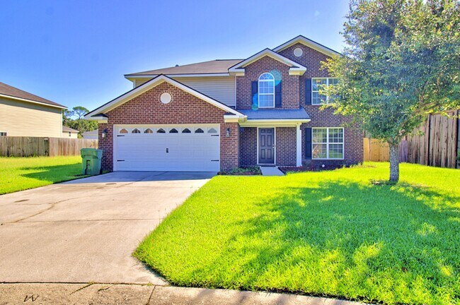 Building Photo - 305 Largo Ct