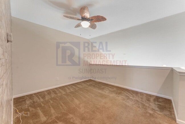 Building Photo - 3689 Divot Ln