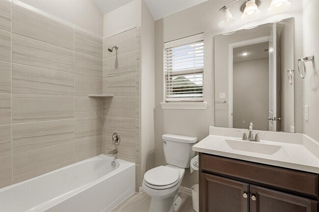 Building Photo - 24315 Devon Park Dr