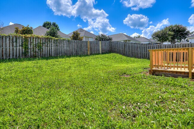 Building Photo - 409 Urial Dr