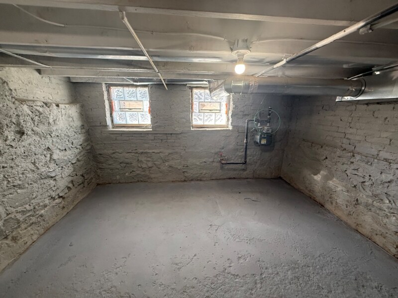 Building Photo - 2009 N Smallwood St