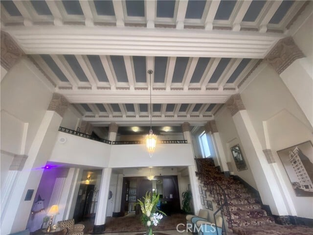 Building Photo - 140 Linden Ave