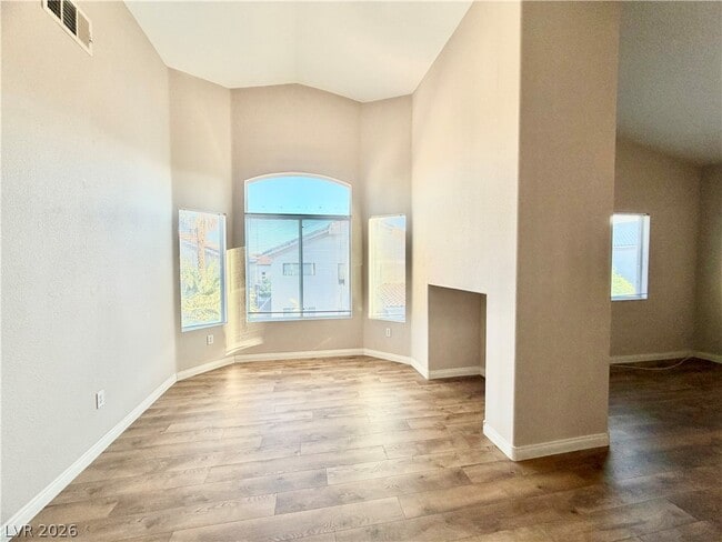 Building Photo - 8917 Waltzing Waters Ct