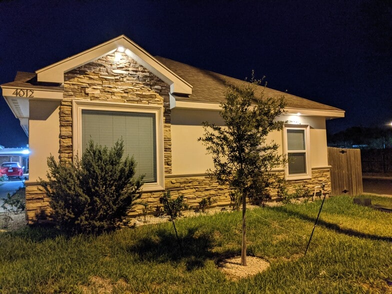 Building Photo - 4012 Whitewing Ave