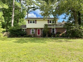 Building Photo - 502 Plantation Dr