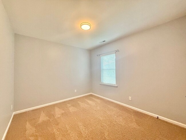 Building Photo - Modern, Luxurious 3BD, 2.5BA Cary Home with Solar Panels & Detached 2-Car Garage with EV Charger ...
