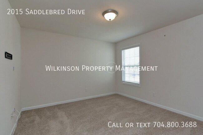 Building Photo - 2015 Saddlebred Dr