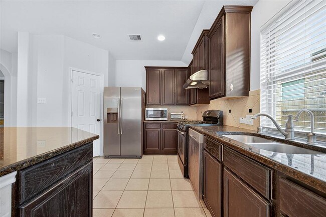 Building Photo - 15918 Keystone Ridge Ln