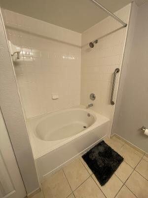 Building Photo - 3022 Alcazar Pl