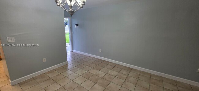 Building Photo - 7570 SW 82nd St