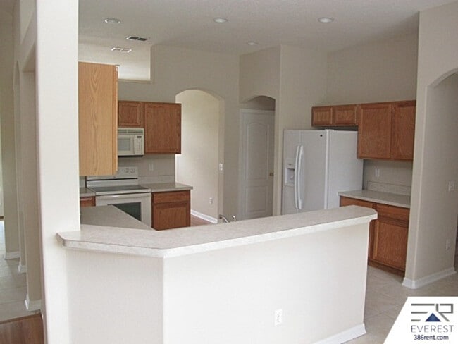Building Photo - 37 Sea Breeze Trail