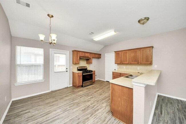 Building Photo - 24311 Hard Wood Dr