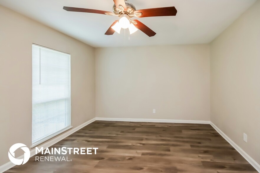 Building Photo - 24118 Grey Fox Dr