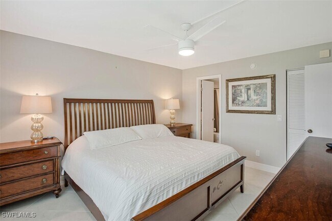 Building Photo - 4380 27th Ct SW