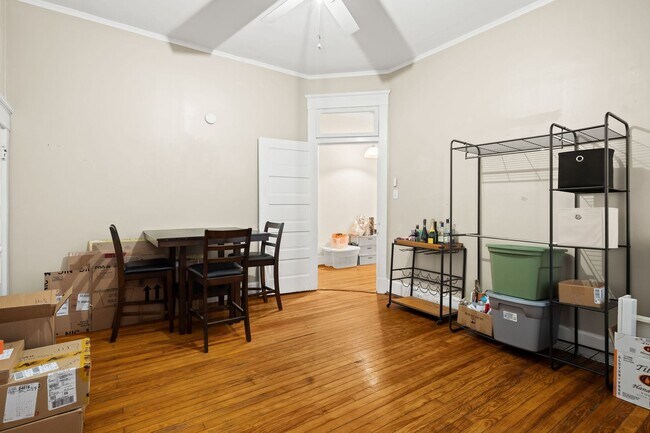 Building Photo - 1719 Hanover Ave