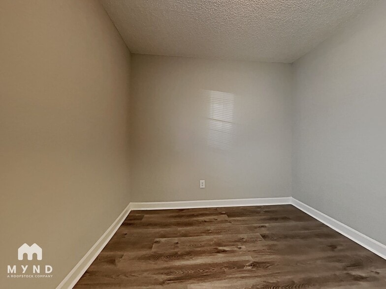 Building Photo - 1450 Mandy Pl Ct
