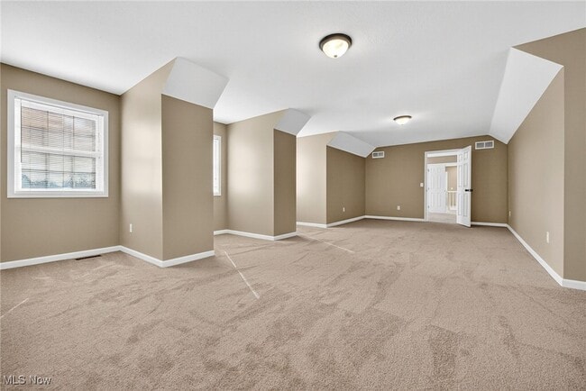 Building Photo - 6724 Larch Ct