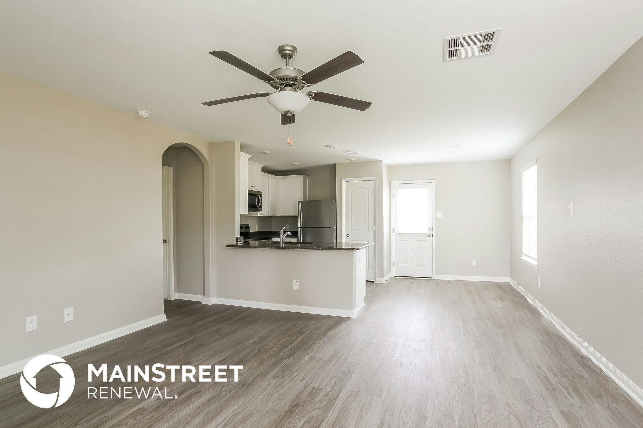 Building Photo - 26323 Michelangelo Dr