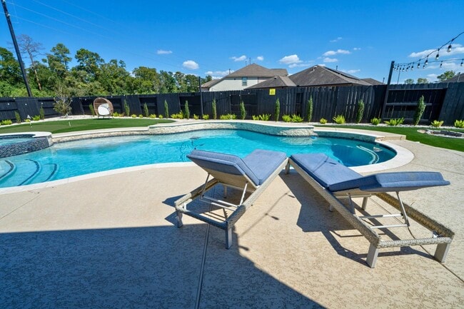 Building Photo - 11347 Needlerock Ct