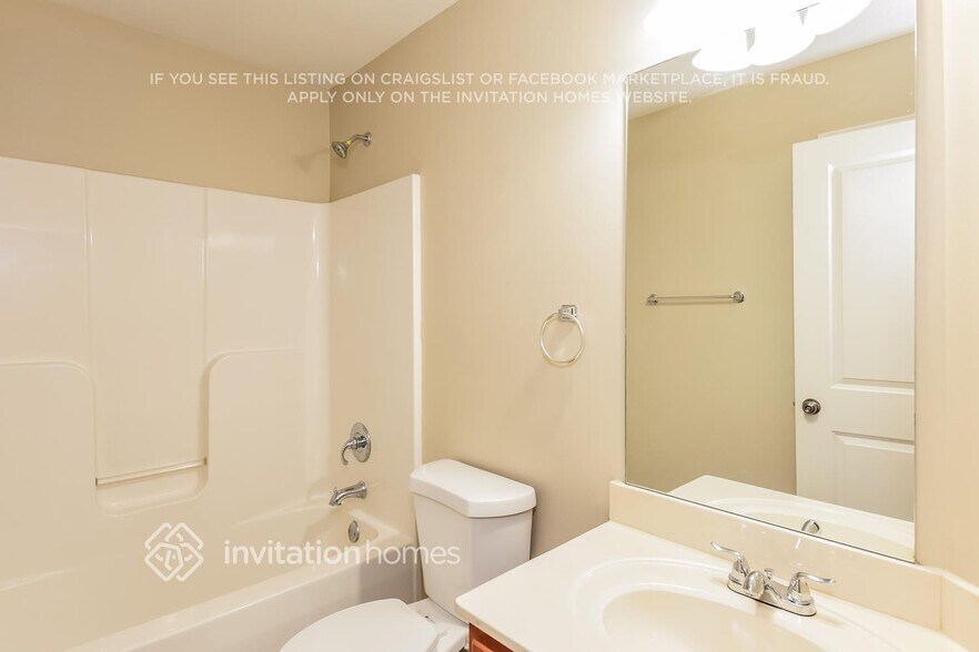 Building Photo - 236 Ascott Ln