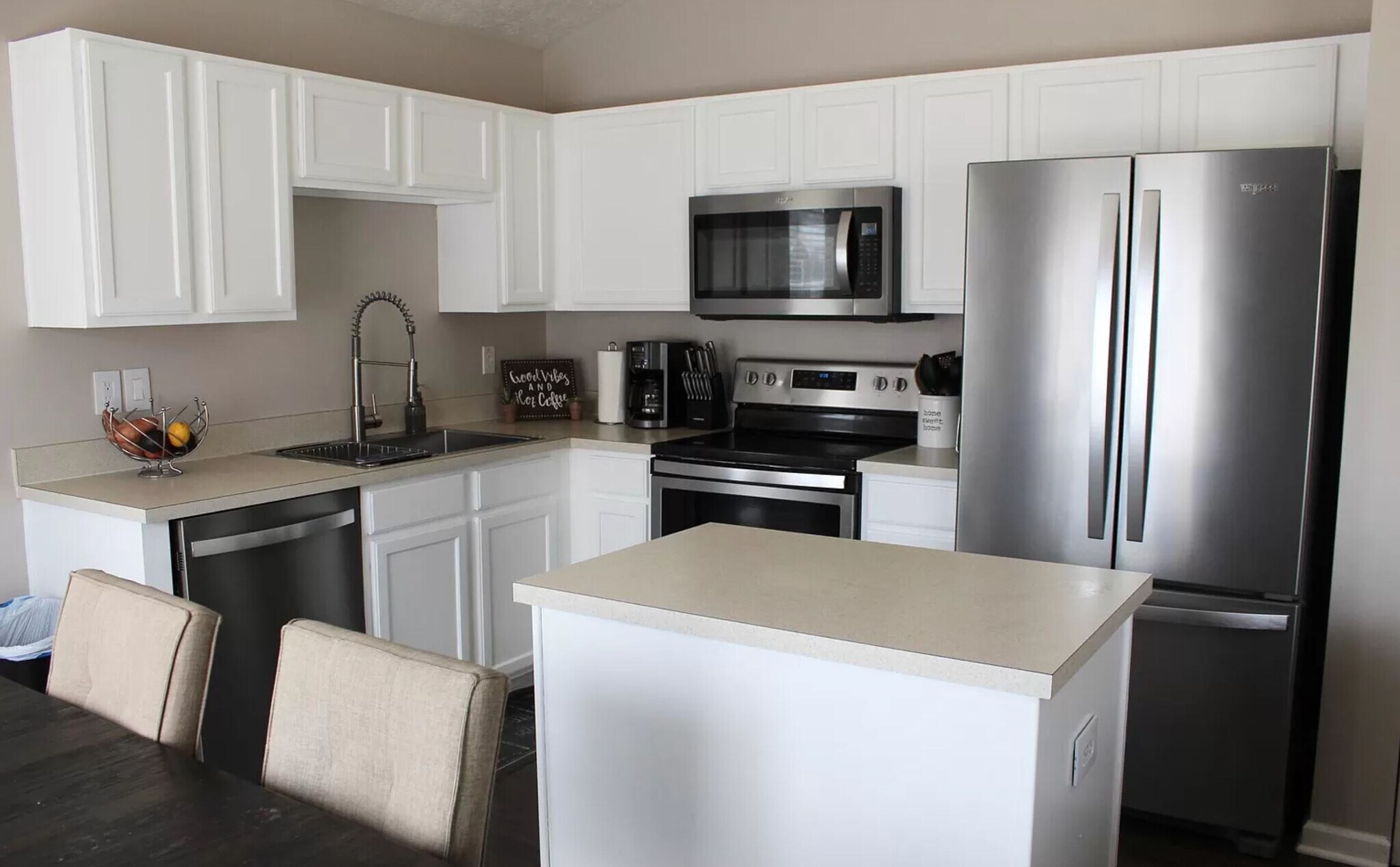 Building Photo - 13266 Komatite Way