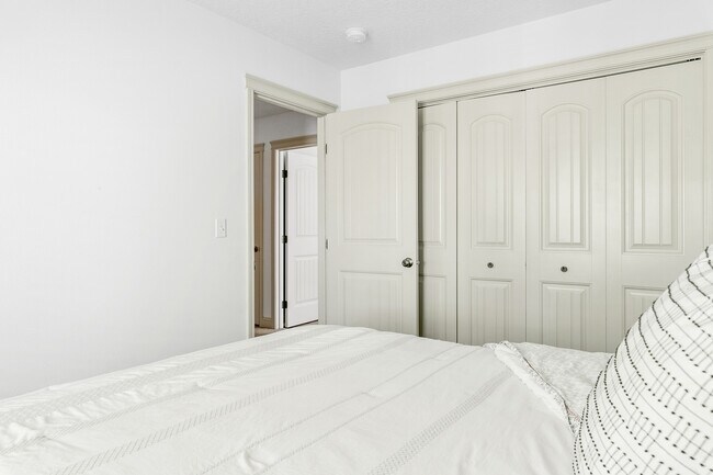 Building Photo - 3187 S Signorello Ln