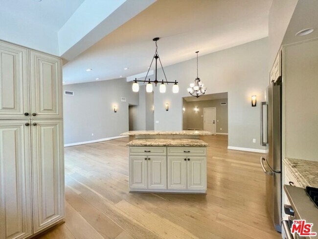 Building Photo - 1080 Finrod Ct