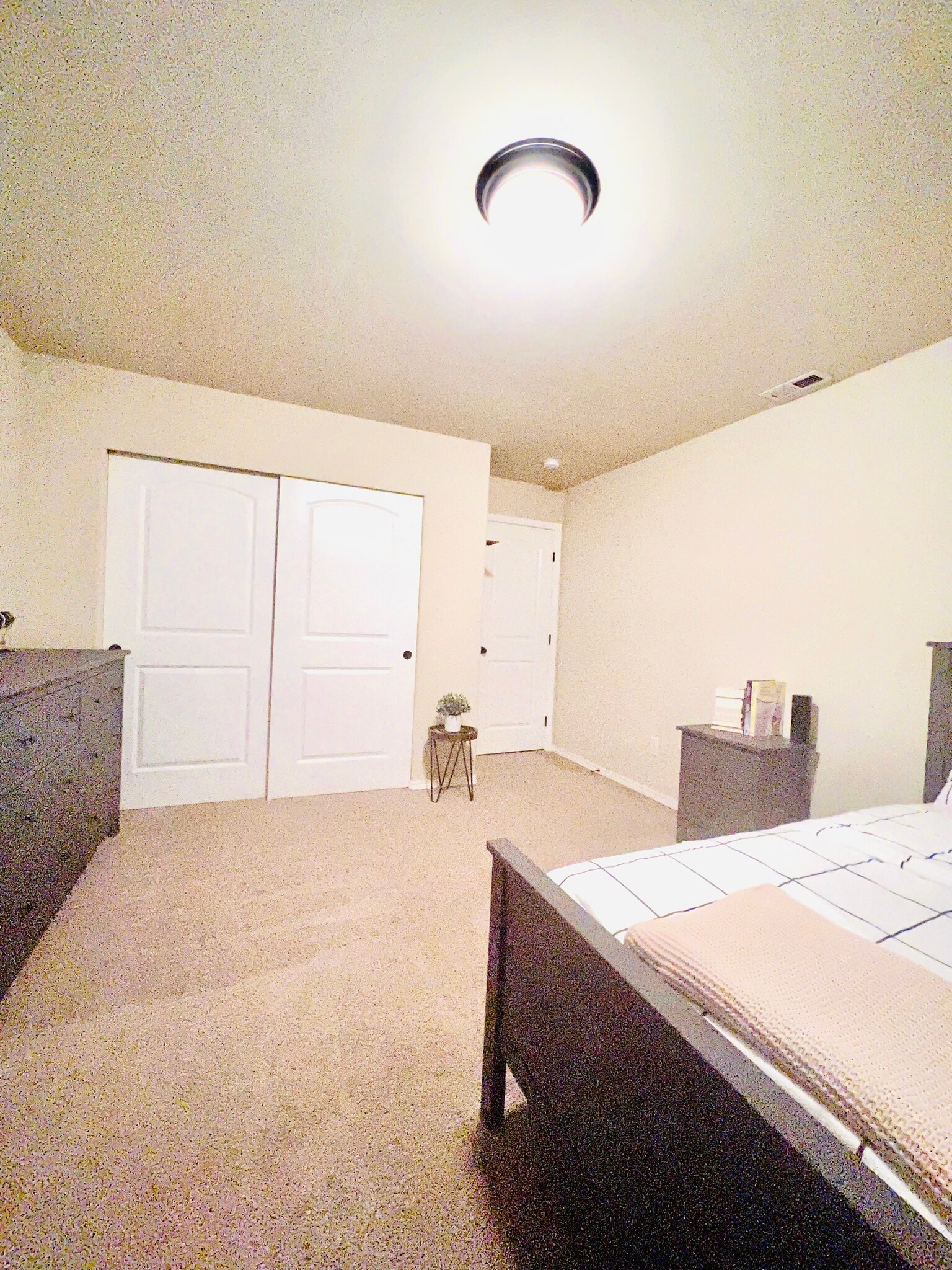 #3 bedroom - 18121 76th Ave E