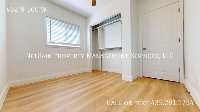 Building Photo - 452 500 W St