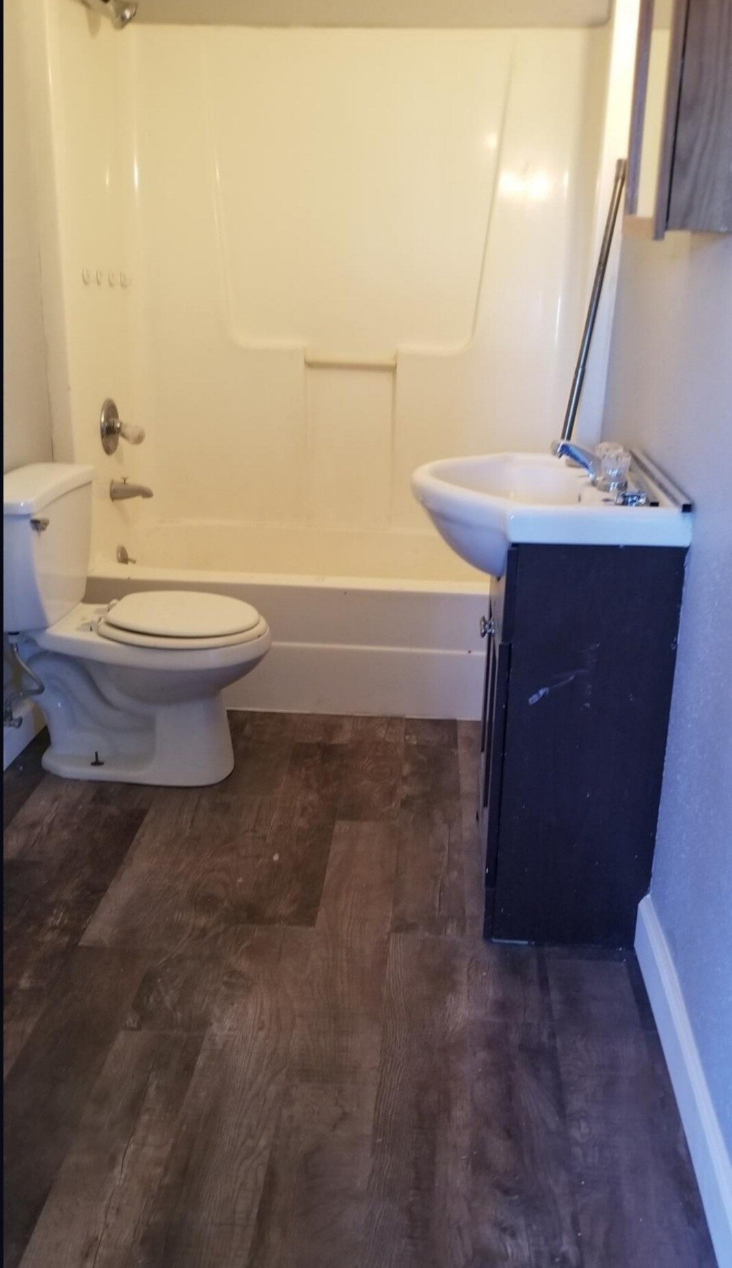 Building Photo - 314 Stratford Dr