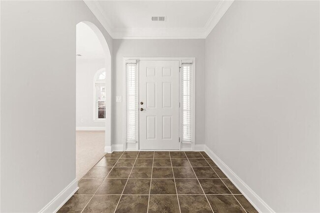 Building Photo - 3329 Rosecliff Trace NE