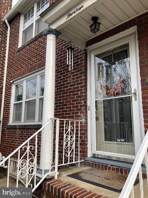 Building Photo - 14 W Summerfield Ave