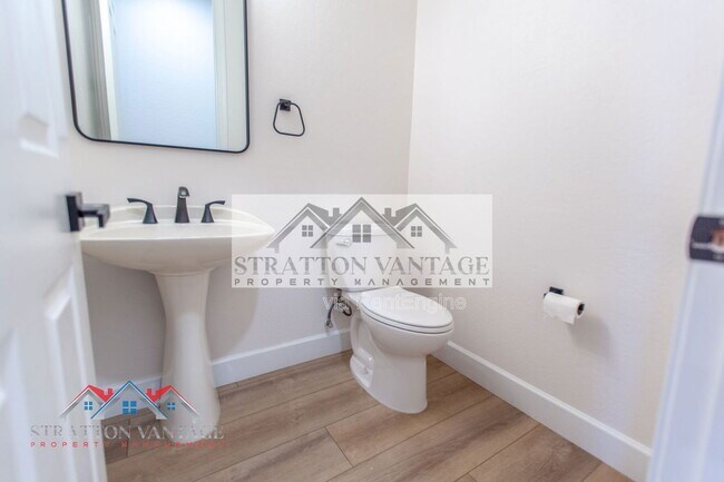 Building Photo - 13458 W Coronado Rd