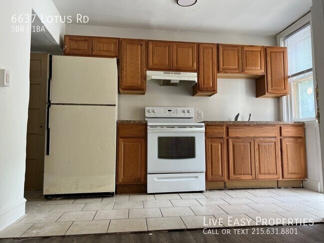 Building Photo - Beautiful 3 Bed / 1 Bath and Amazing Street!