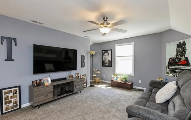 Building Photo - 1131 Euclid Ave