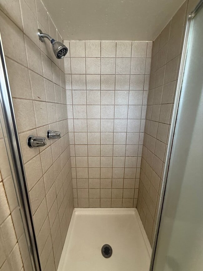 Building Photo - Orcutt Single Story Ranch Style Home Near Waller Park/Highway 135