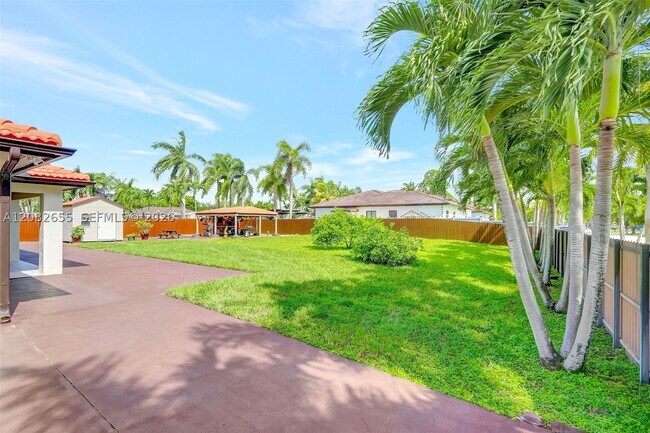 Building Photo - 13203 SW 205 Ln